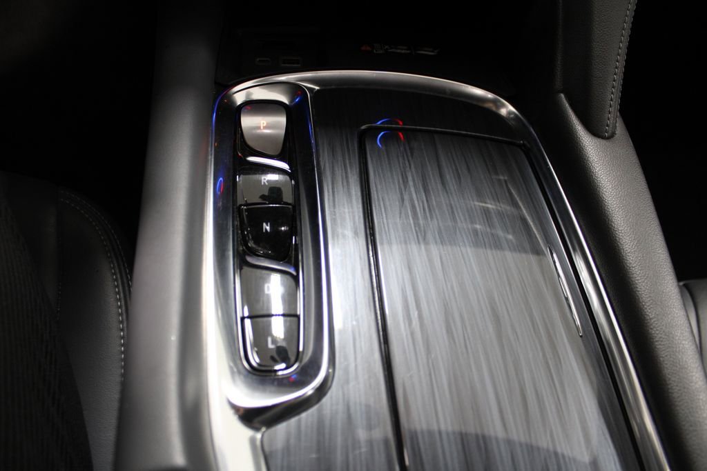 Used 2024 Buick Enclave Premium image 45