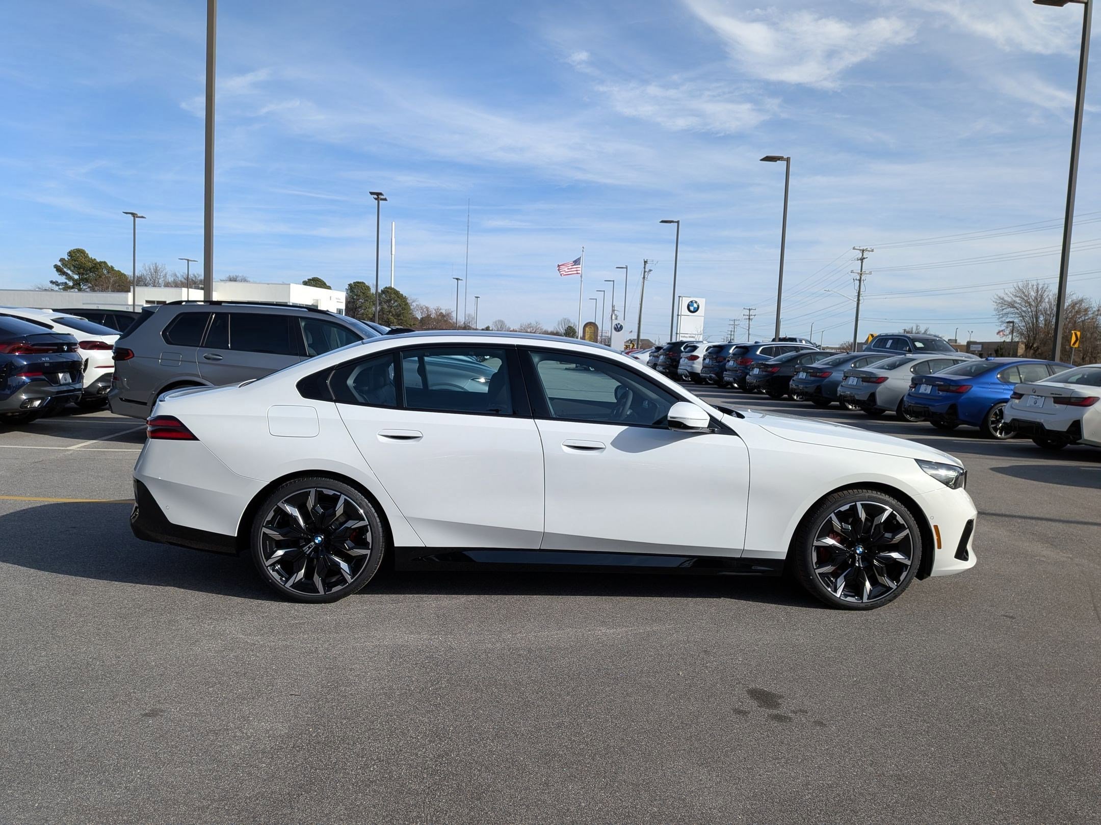 New 2026 BMW 540i xDrive w/ Executive Package AWD/4WD image 2