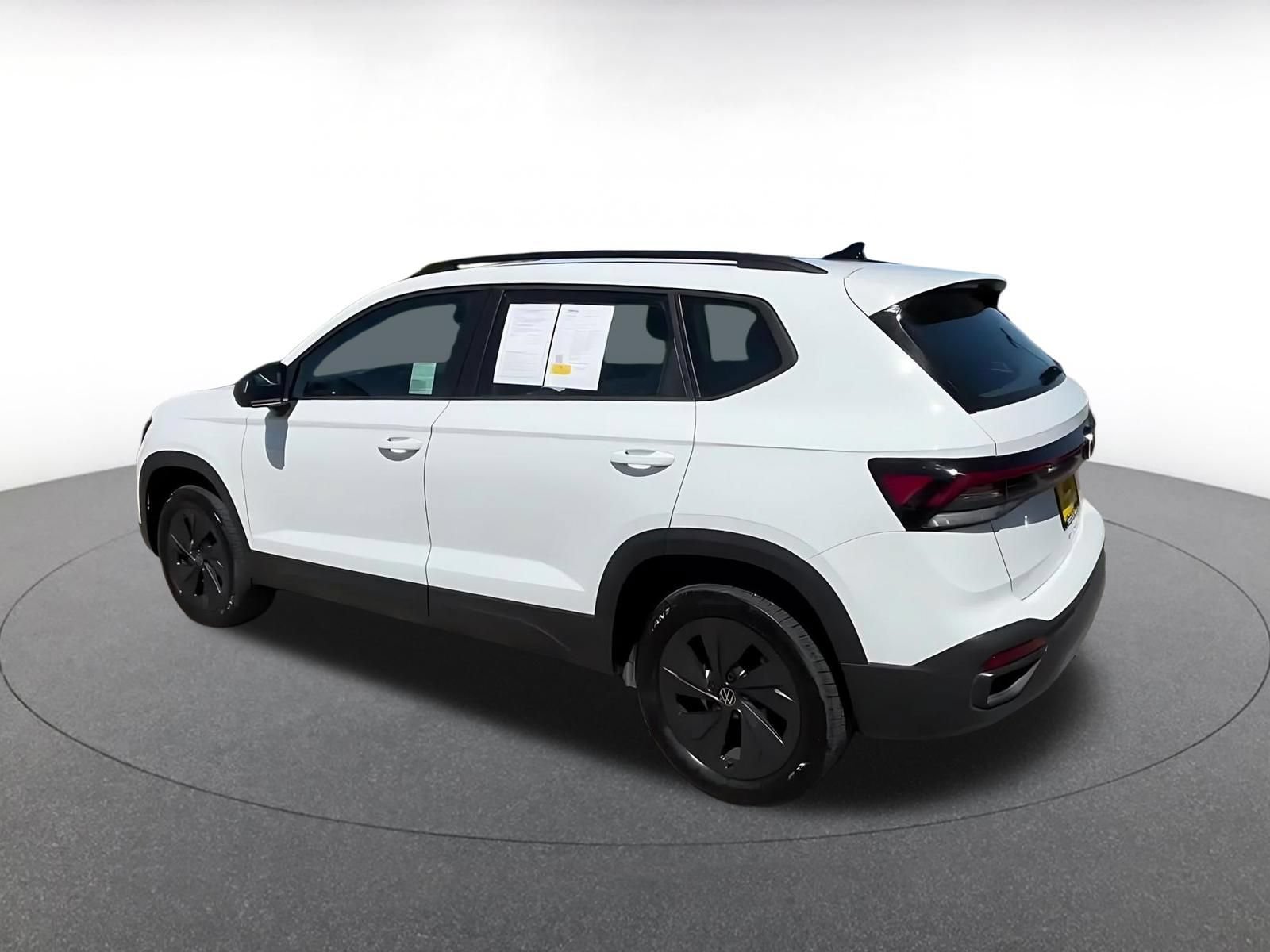 Used 2026 Volkswagen Taos S FWD image 10