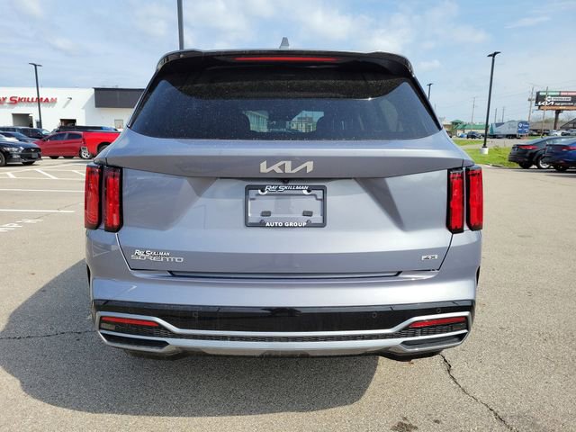 Used 2023 Kia Sorento SX AWD/4WD image 5