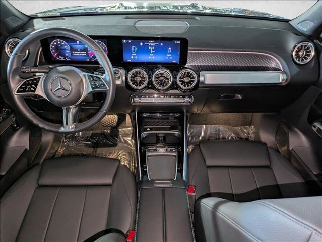 Used 2025 Mercedes-Benz GLB 250 image 18