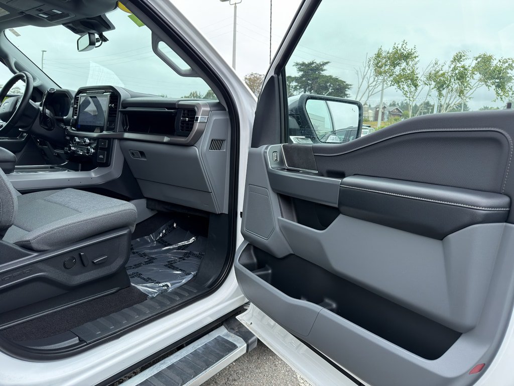 Used 2024 Ford F150 XLT w/ Equipment Group 302A MID AWD/4WD image 17