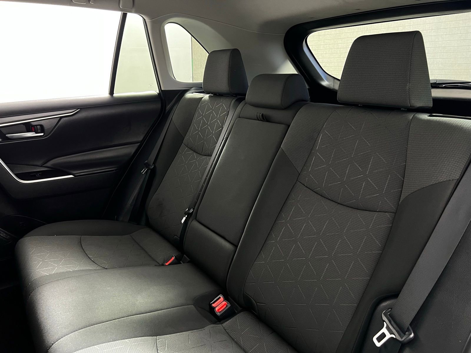 Certified 2022 Toyota RAV4 XLE w/ Convenience Package image 22