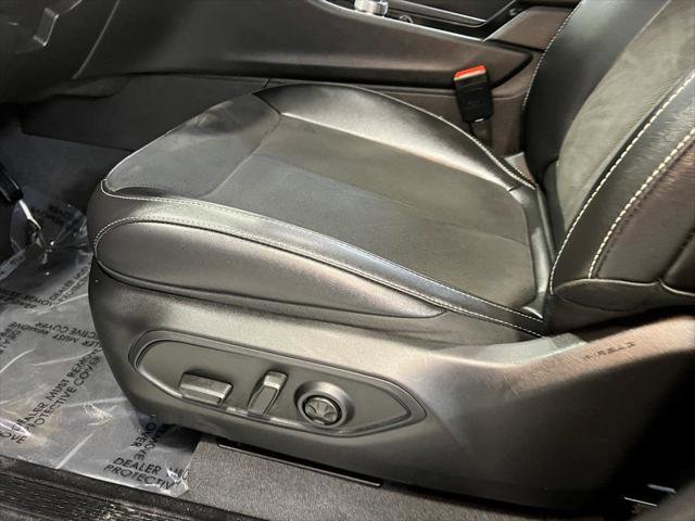 Certified 2024 Jeep Grand Cherokee L Laredo image 31