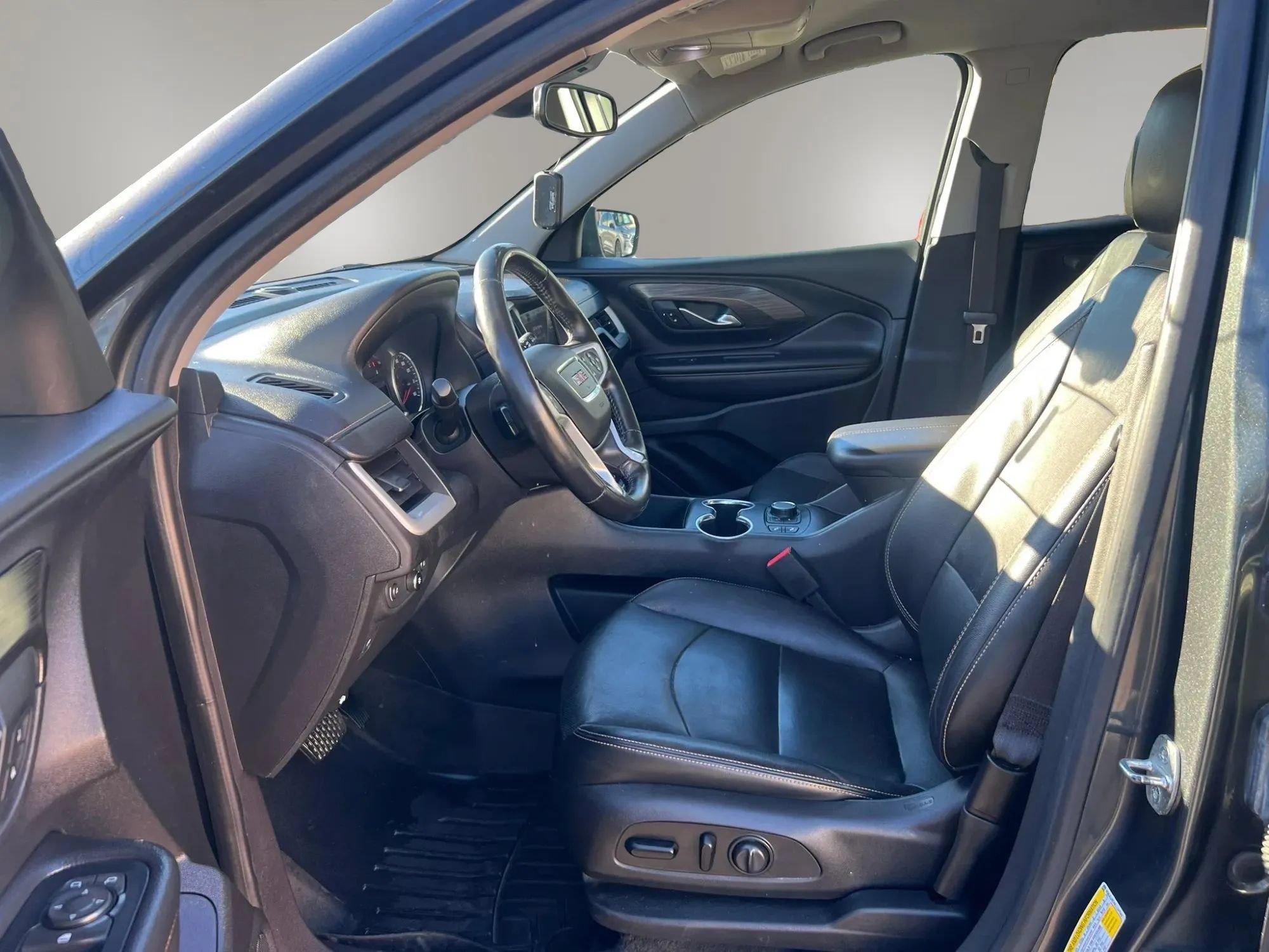 Used 2020 GMC Terrain SLT AWD/4WD image 26
