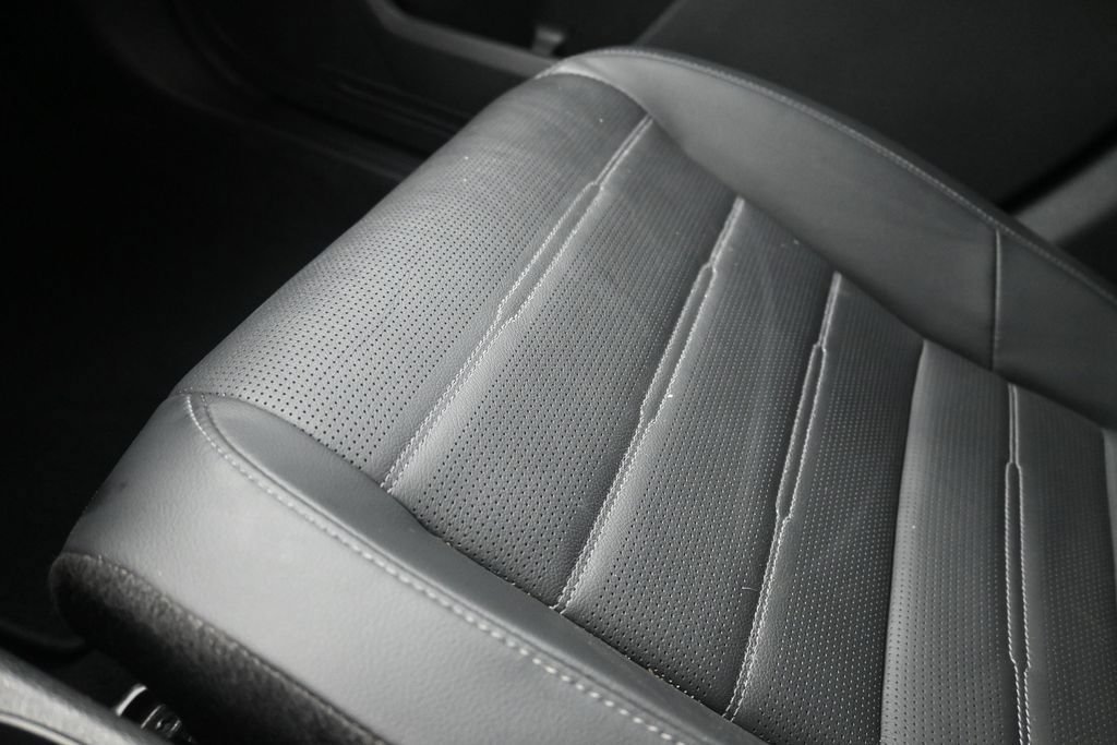 Used 2023 Honda CR-V EX-L image 35