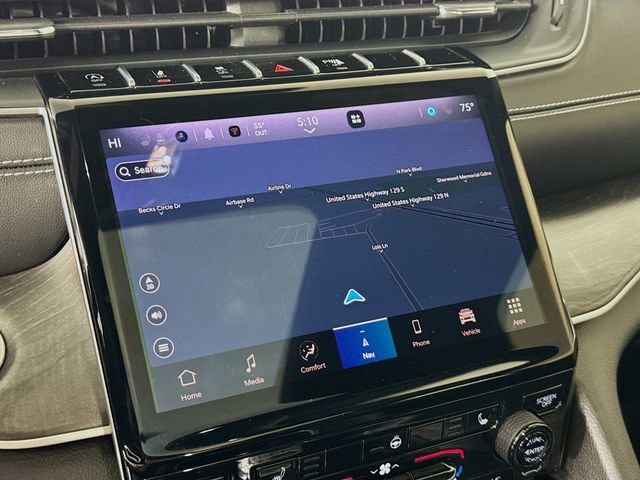 Used 2024 Jeep Grand Cherokee Limited w/ Black Appearance Package image 17