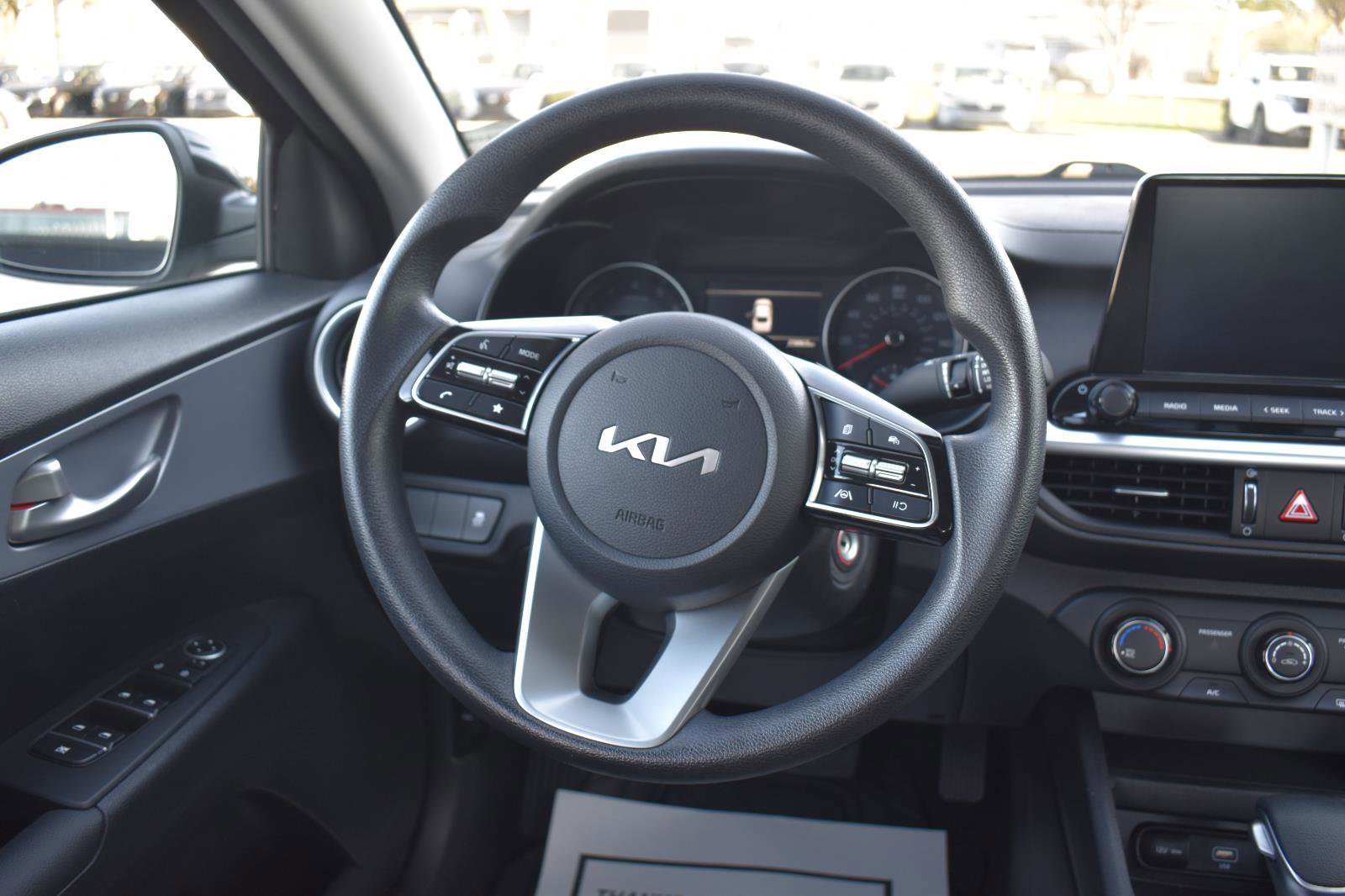 Used 2024 Kia Forte LX image 29