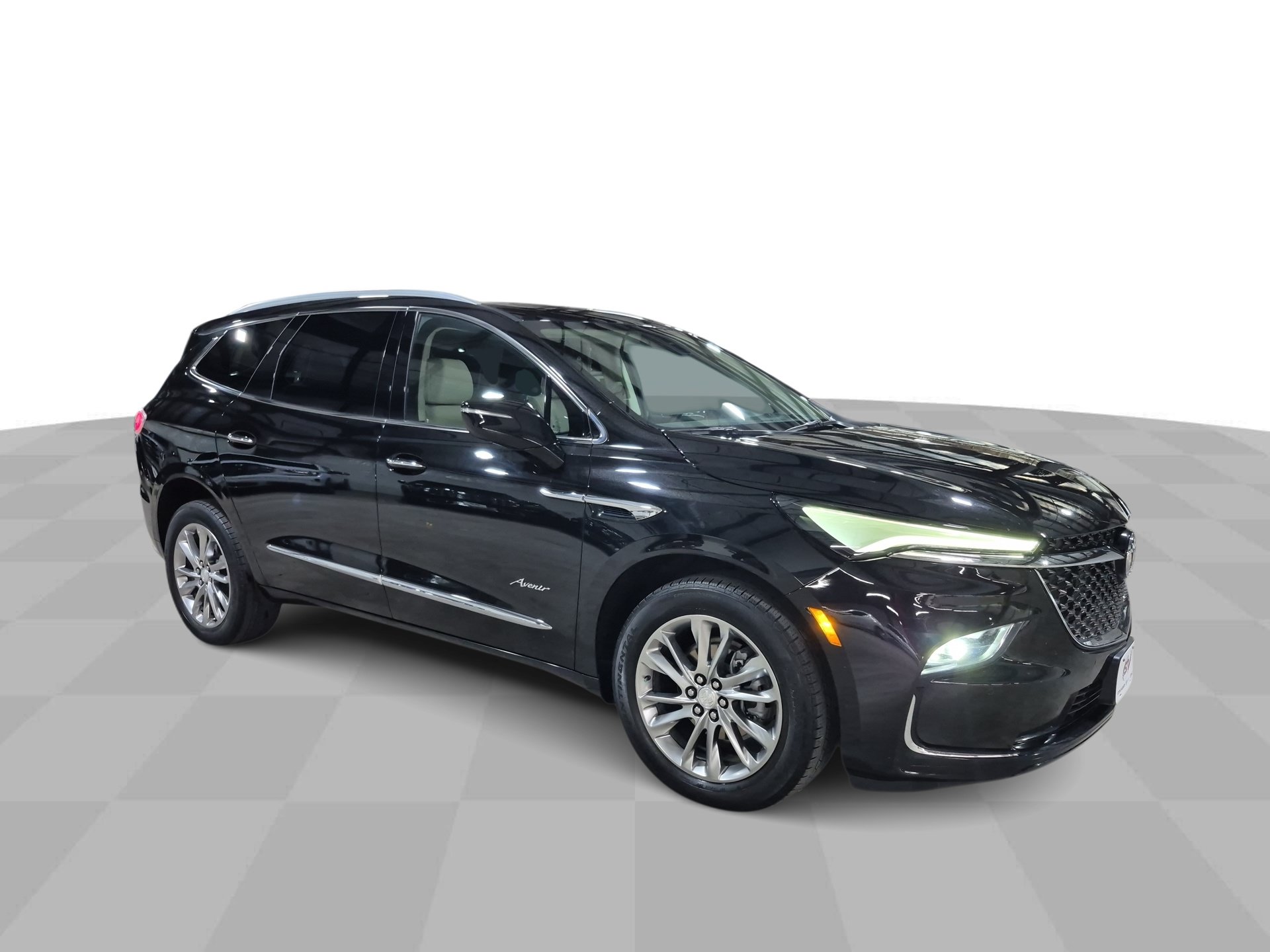 Used 2022 Buick Enclave Avenir w/ Avenir Technology Package AWD/4WD image 2