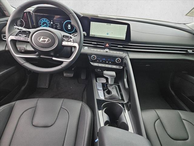 New 2026 Hyundai Elantra Limited FWD image 4