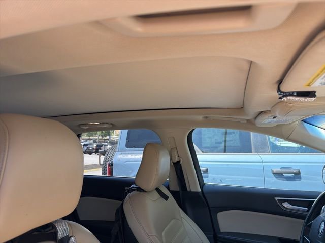 Used 2020 Ford Edge SEL w/ Convenience Package FWD image 15