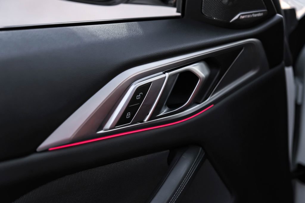 Used 2024 BMW M4 xDrive Competition image 39