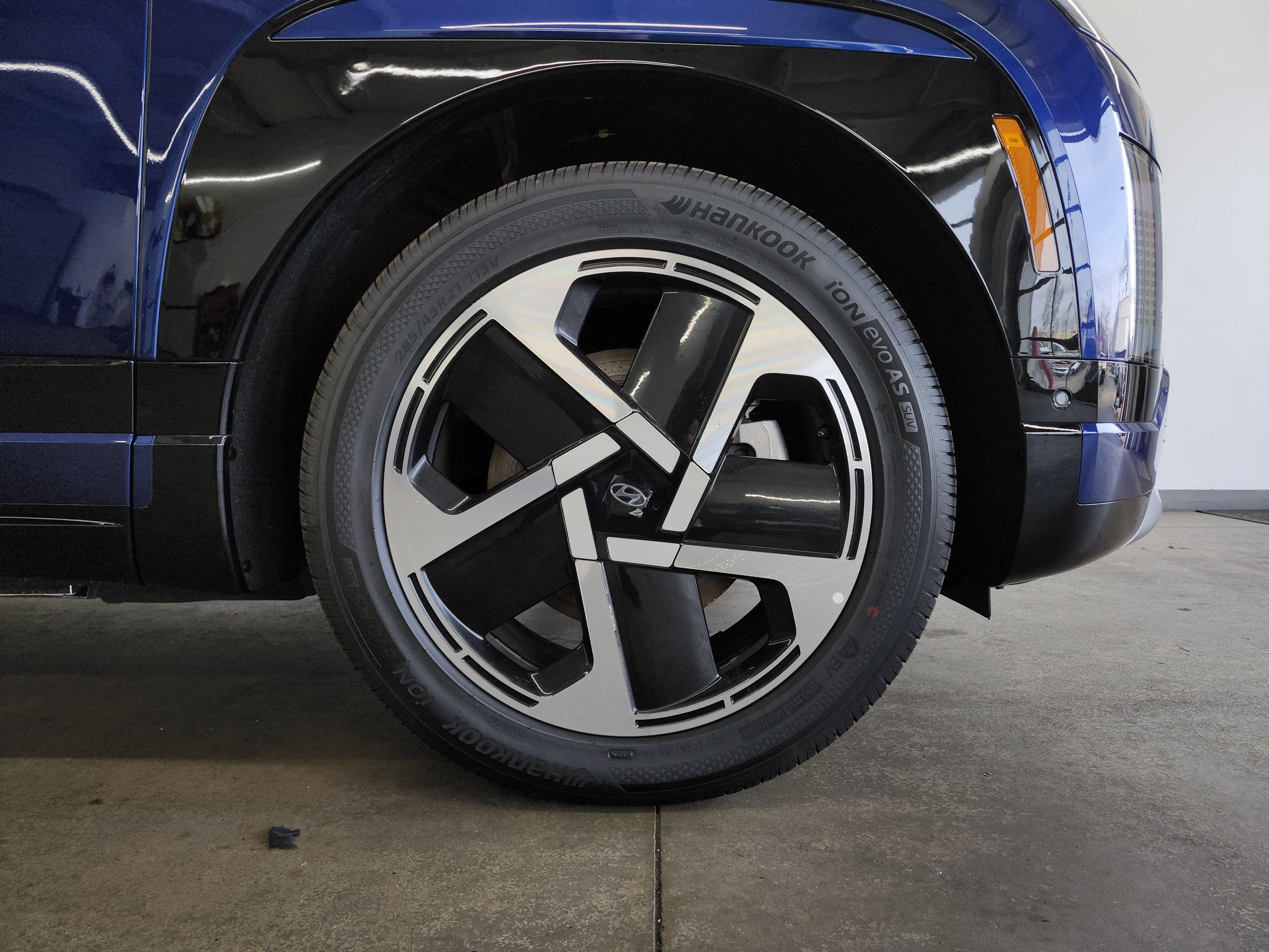 New 2026 Hyundai Ioniq 9 Limited image 20