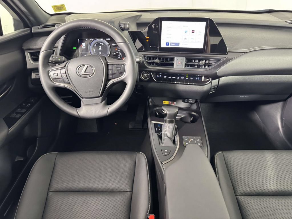 Used 2024 Lexus UX 250h AWD w/ Premium Package image 5