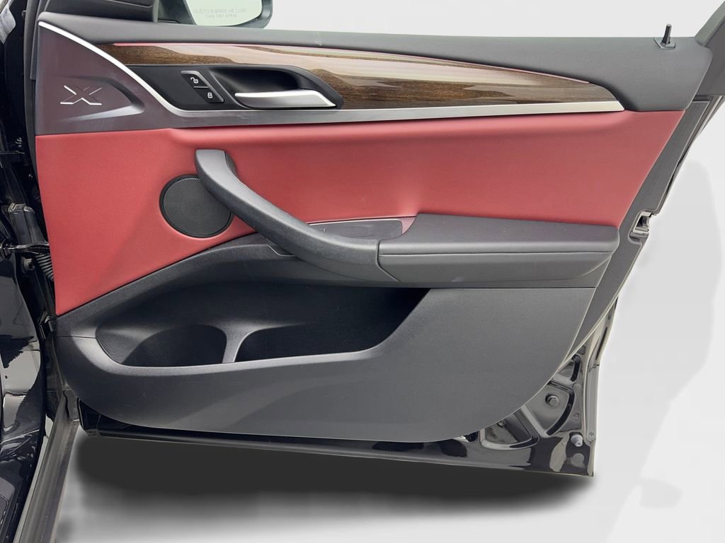 Used 2023 BMW X4 xDrive30i w/ Convenience Package image 48