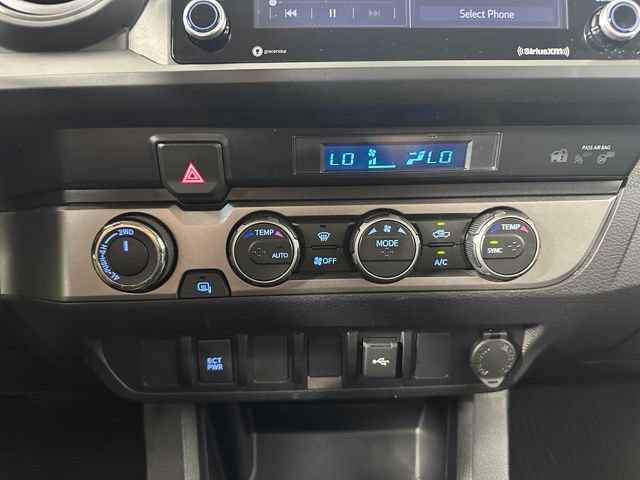 Used 2021 Toyota Tacoma SR AWD/4WD image 19