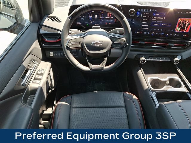 Used 2025 Chevrolet Silverado EV RST AWD/4WD image 3