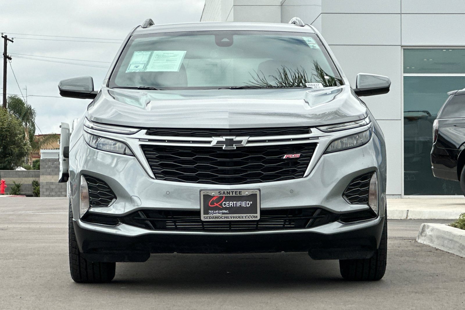 Used 2023 Chevrolet Equinox RS FWD image 9