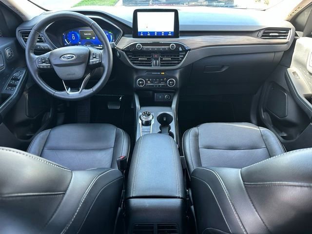 Used 2020 Ford Escape Titanium FWD image 9