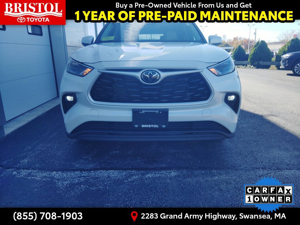 Used 2024 Toyota Highlander XLE AWD/4WD image 36