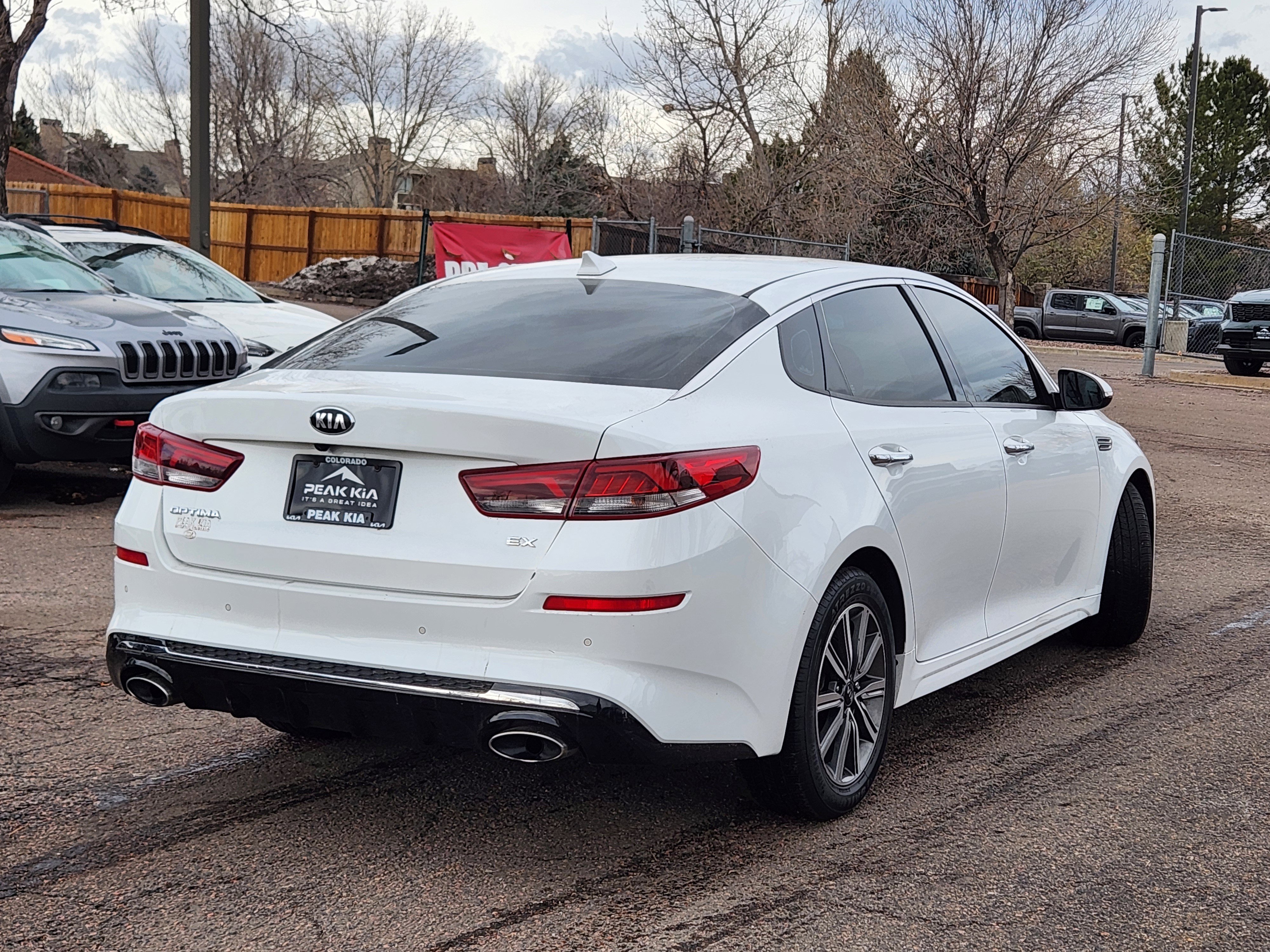 Used 2019 Kia Optima EX image 3