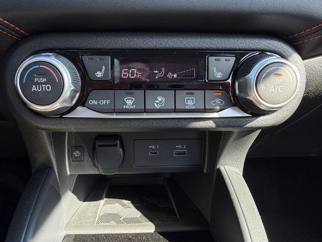 New 2025 Nissan Versa SR w/ Trunk Package image 26