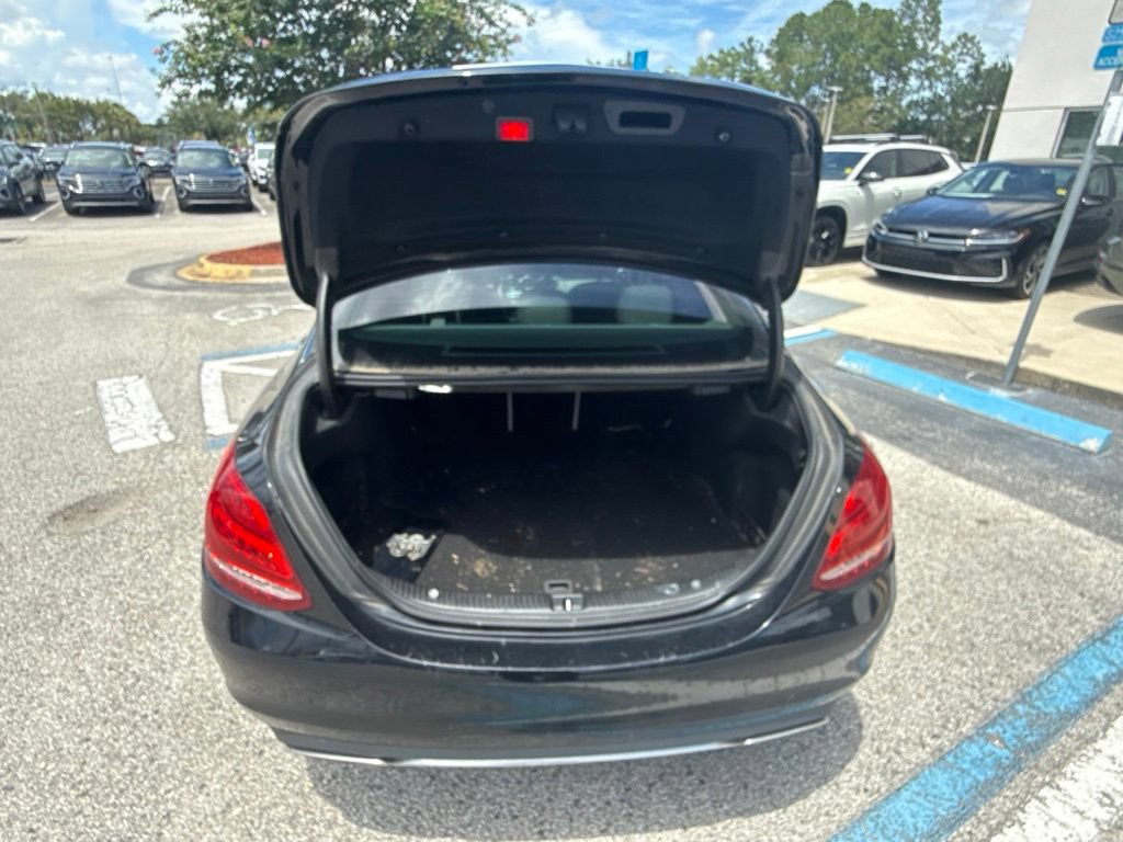 Used 2015 Mercedes-Benz C 300 4MATIC Sedan image 30