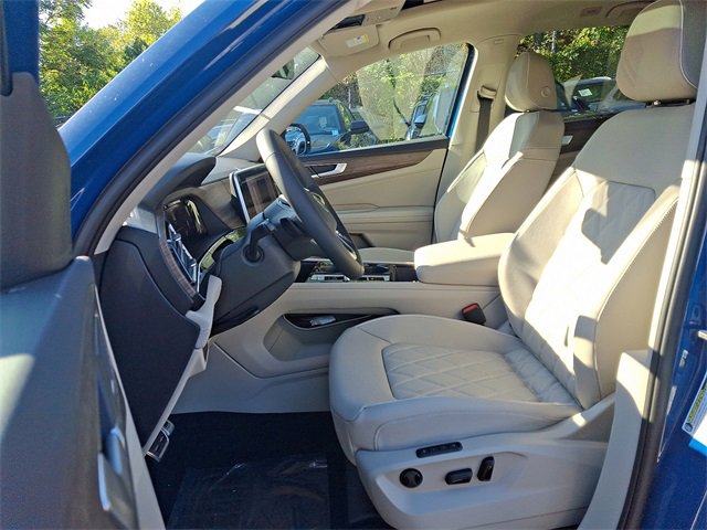 New 2025 Volkswagen Atlas SEL Premium R-Line image 9