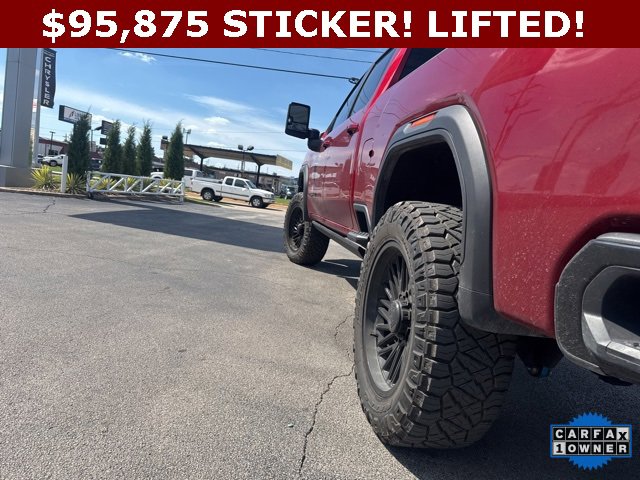 Used 2025 GMC Sierra 2500 AT4X image 8