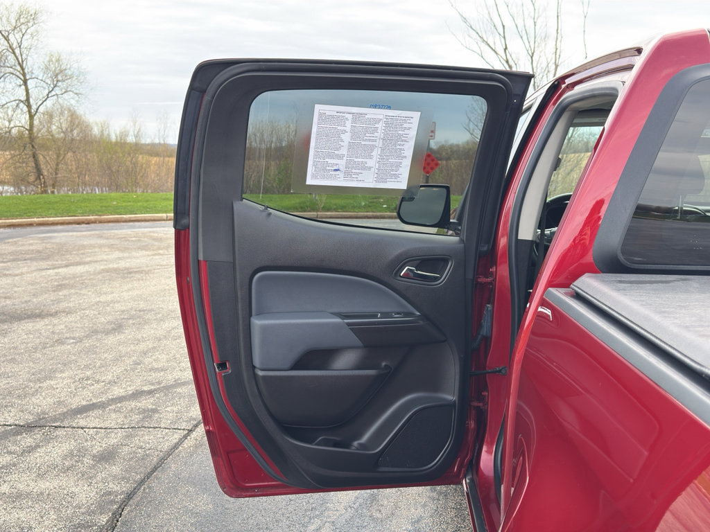 Used 2018 Chevrolet Colorado Z71 AWD/4WD image 33