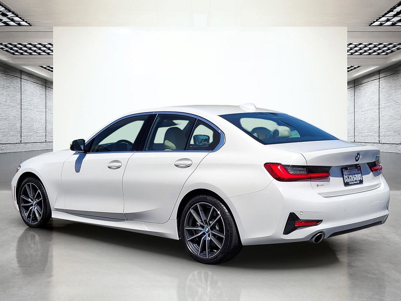 Used 2020 BMW 330i Sedan w/ Convenience Package RWD image 9