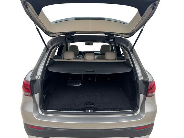 Used 2022 Mercedes-Benz GLC 300 image 17