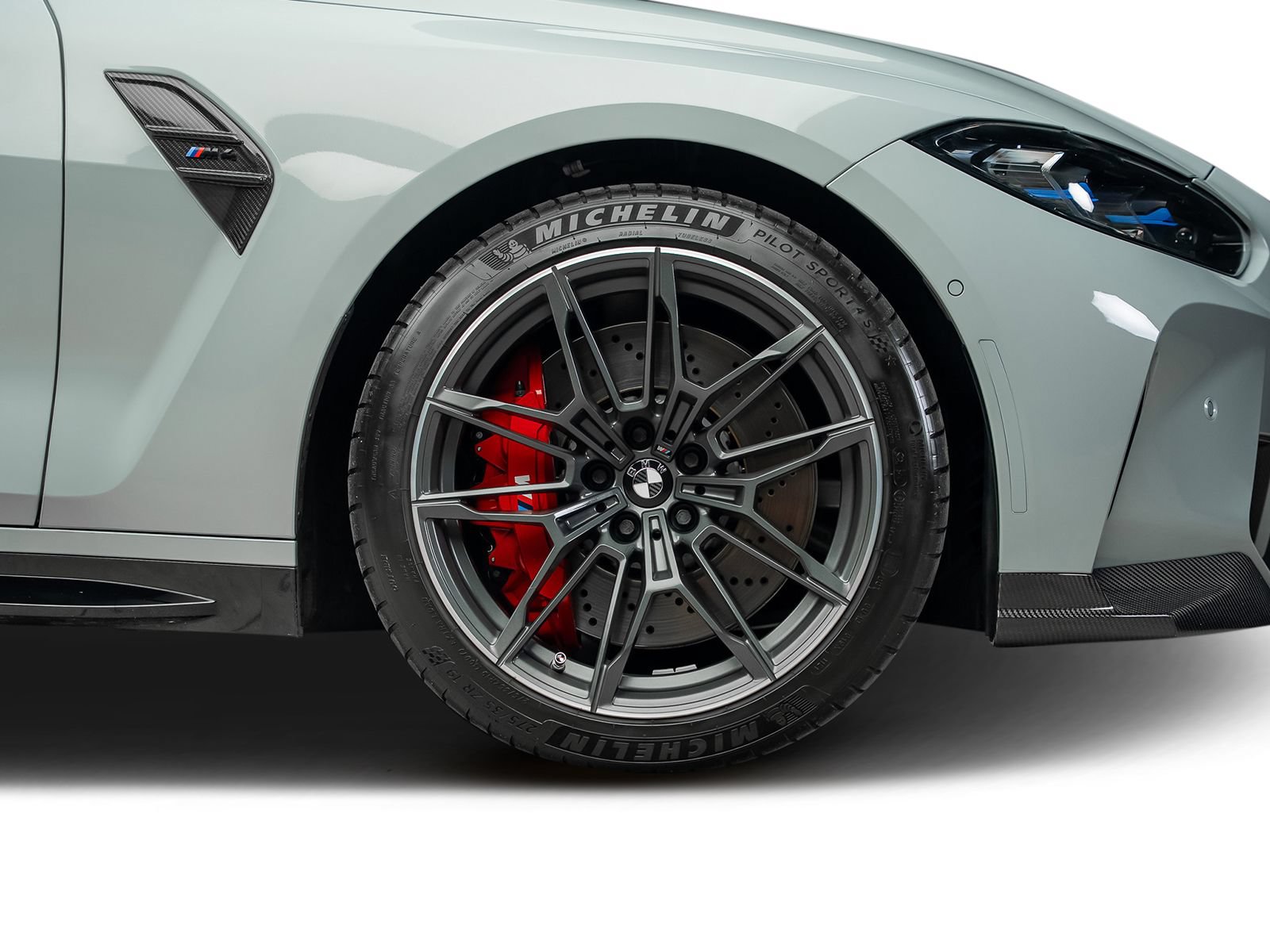 Used 2021 BMW M4 Coupe w/ M Carbon Exterior Package RWD image 30