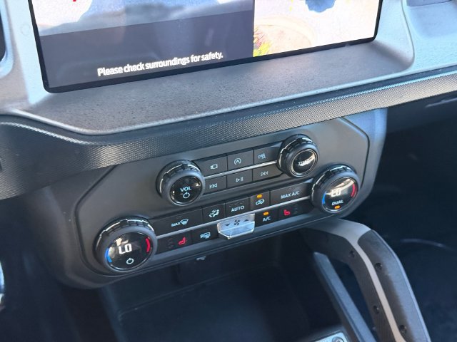 Used 2023 Ford Bronco Outer Banks AWD/4WD image 23