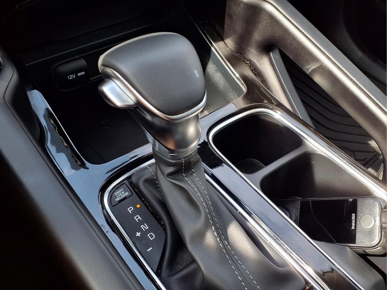 Used 2025 Kia Telluride S AWD/4WD image 19