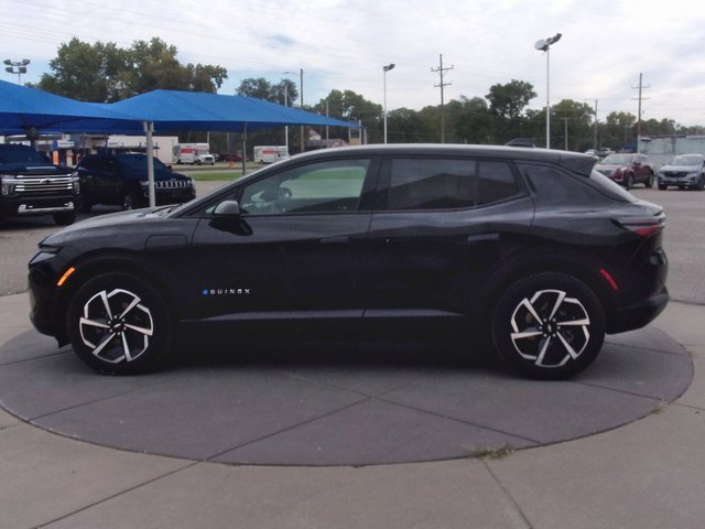 Used 2025 Chevrolet Equinox EV LT image 12