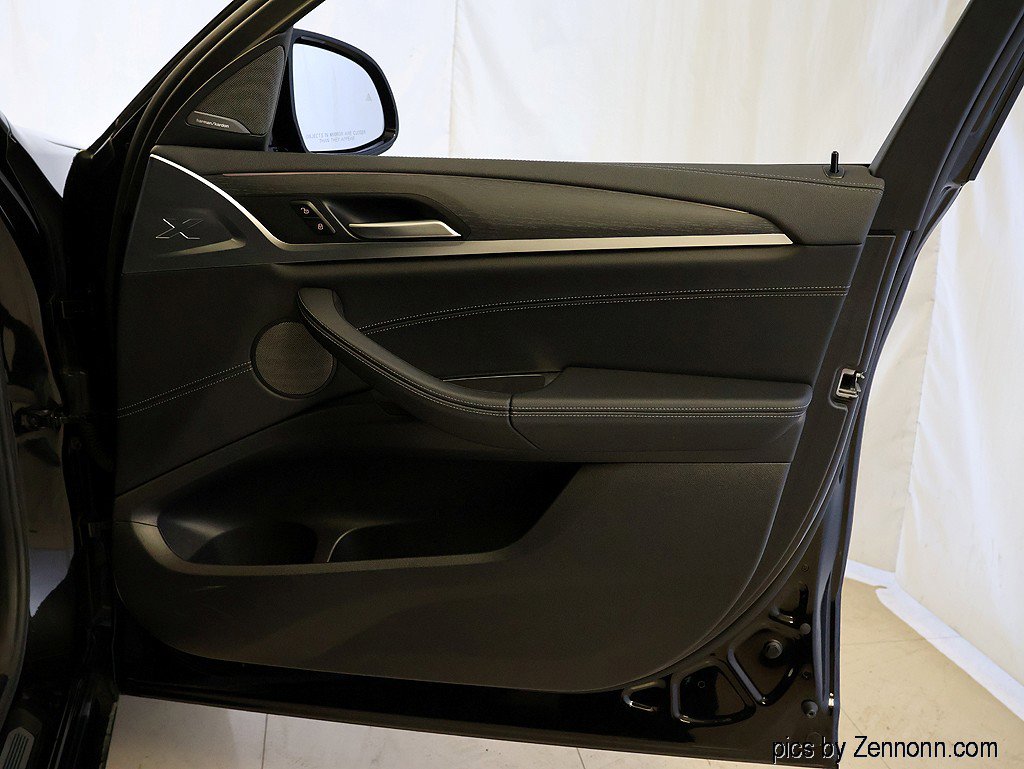 Certified 2024 BMW X4 M40i image 37