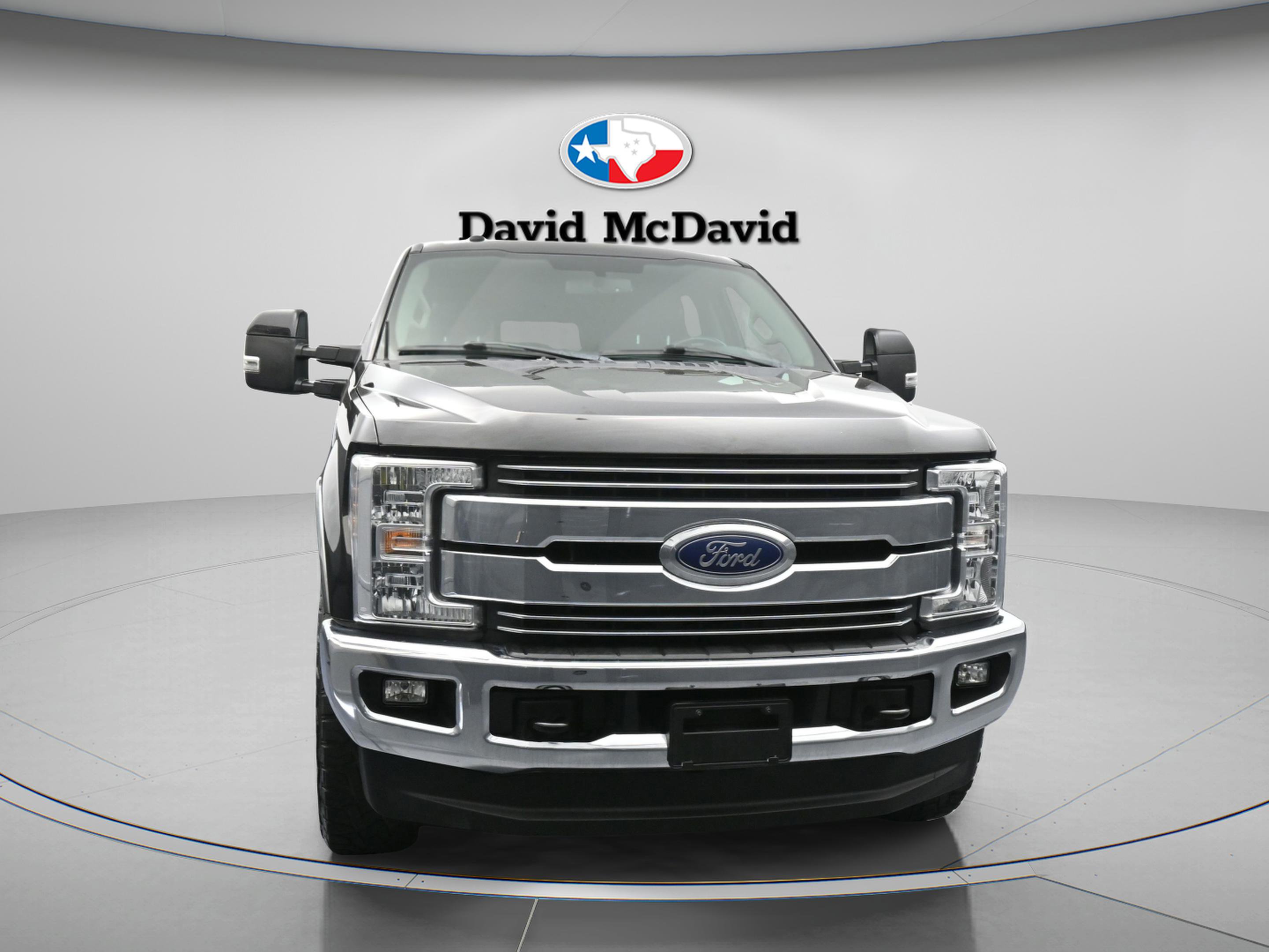 Used 2018 Ford F250 Lariat w/ Lariat Value Package image 2