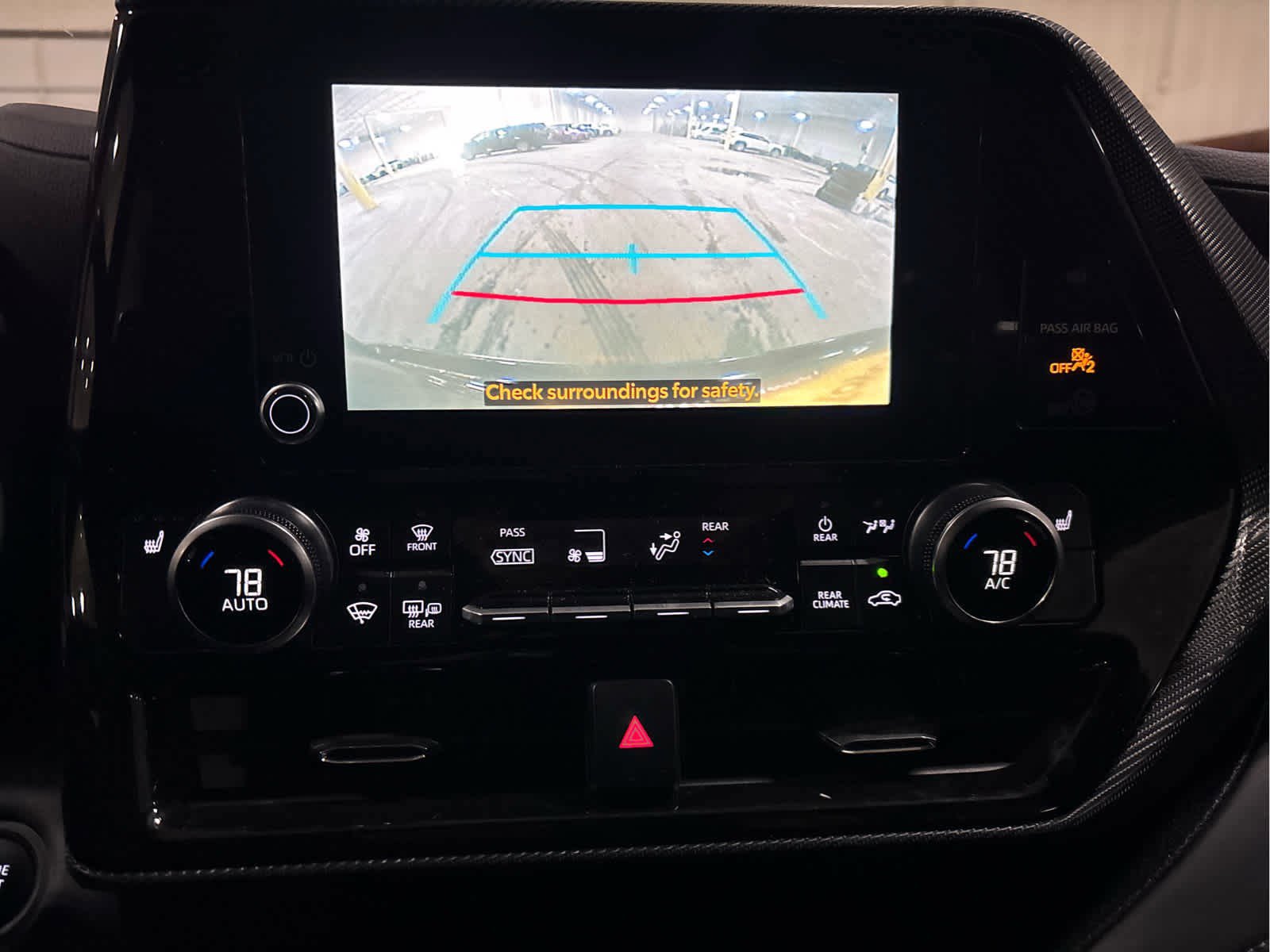 Used 2025 Toyota Highlander XSE image 10