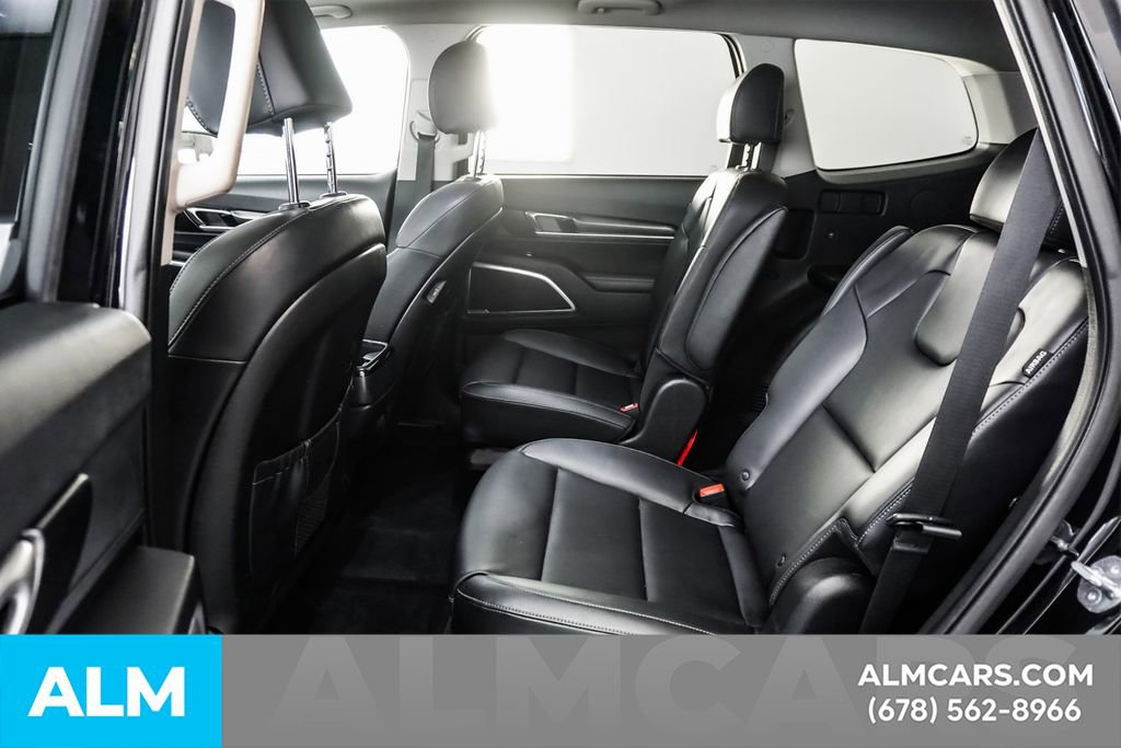 Used 2024 Kia Telluride S w/ S Sunroof Package FWD image 17