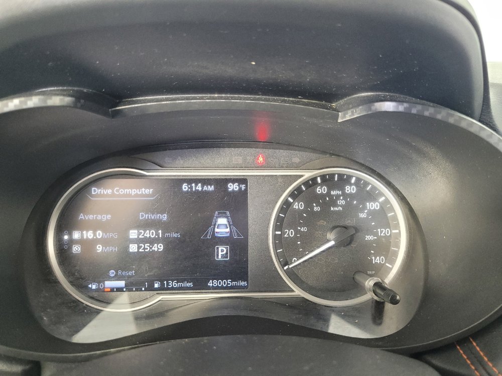 Used 2021 Nissan Versa SR FWD image 23