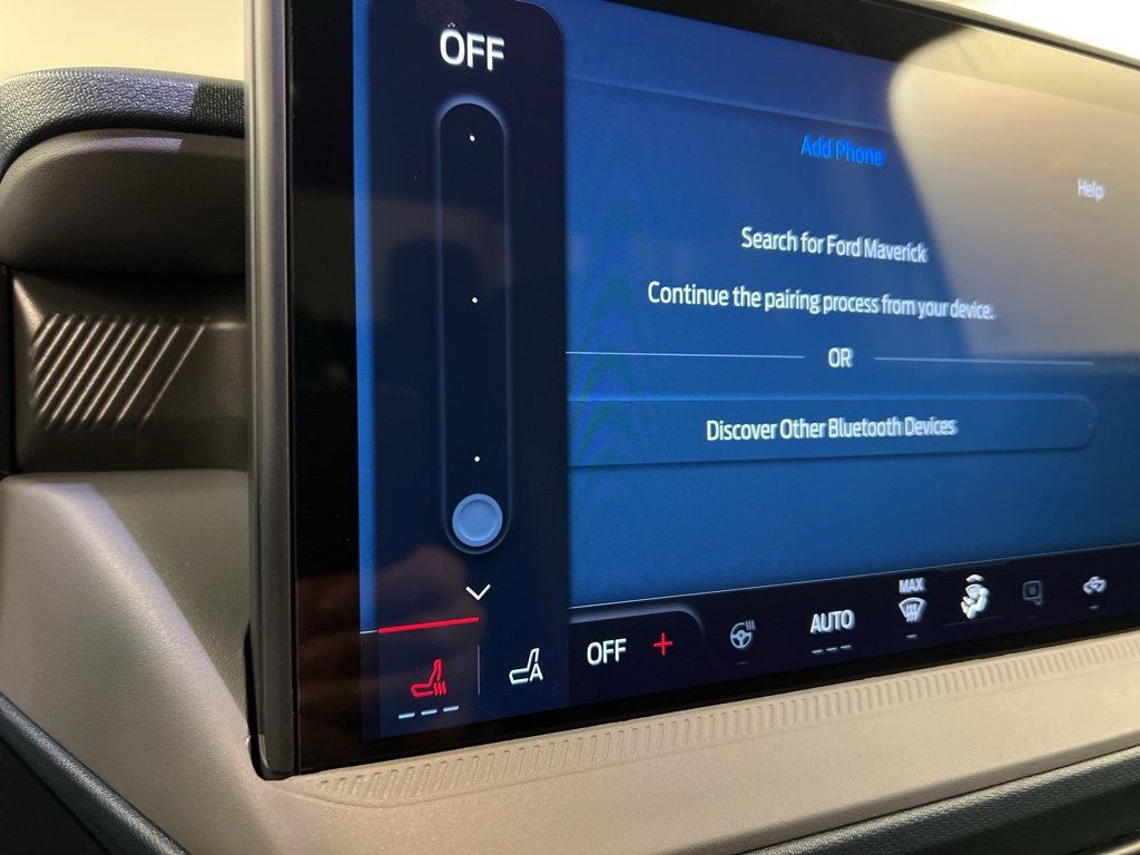 New 2025 Ford Maverick XLT w/ XLT Luxury Package image 12