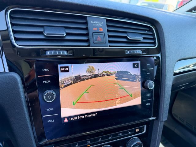 Used 2018 Volkswagen Golf SEL image 23