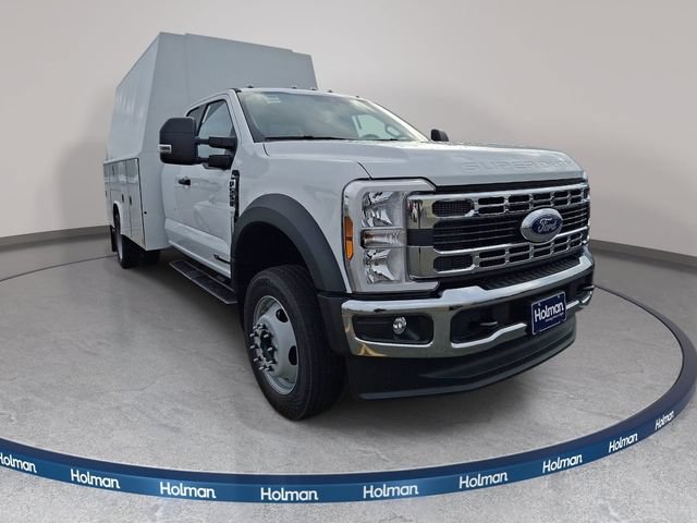 New 2026 Ford F550 4x4 Supercab Super Duty image 3
