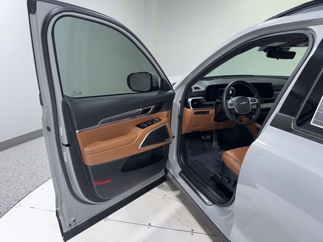 Used 2024 Kia Telluride SX Prestige X-Line image 12