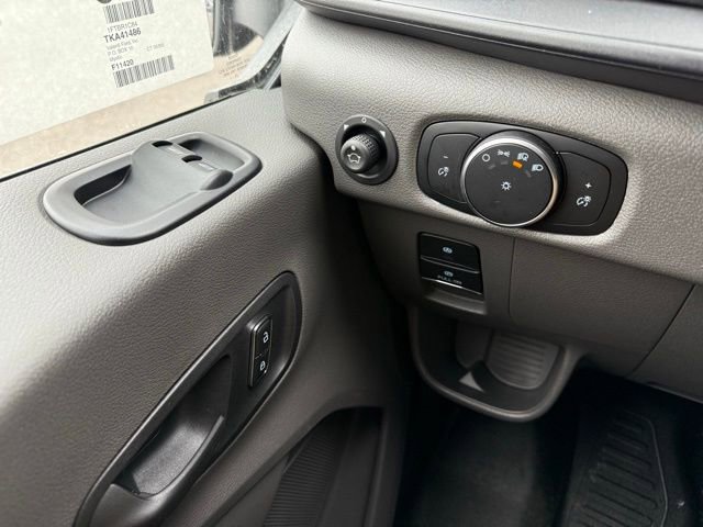 New 2026 Ford Transit 250 148 Medium Roof image 33