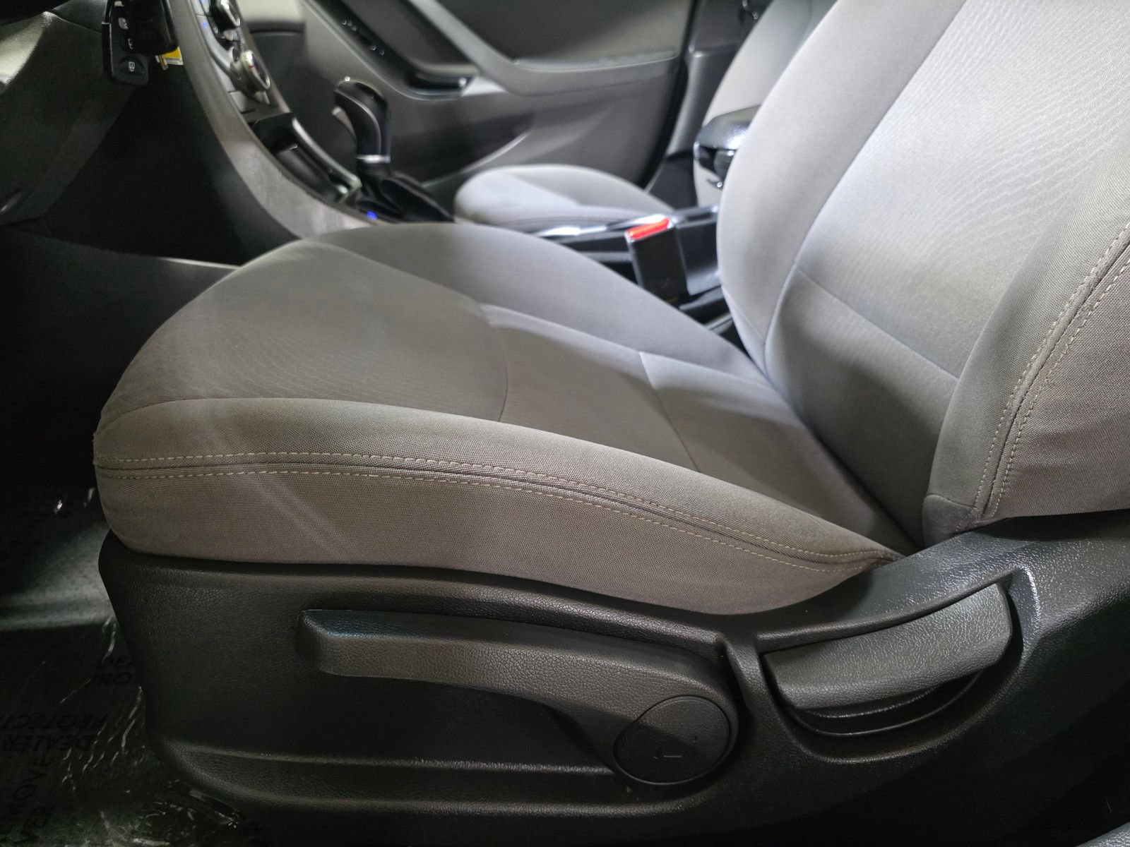 Used 2016 Hyundai Elantra SE w/ Option Group 02 FWD image 23