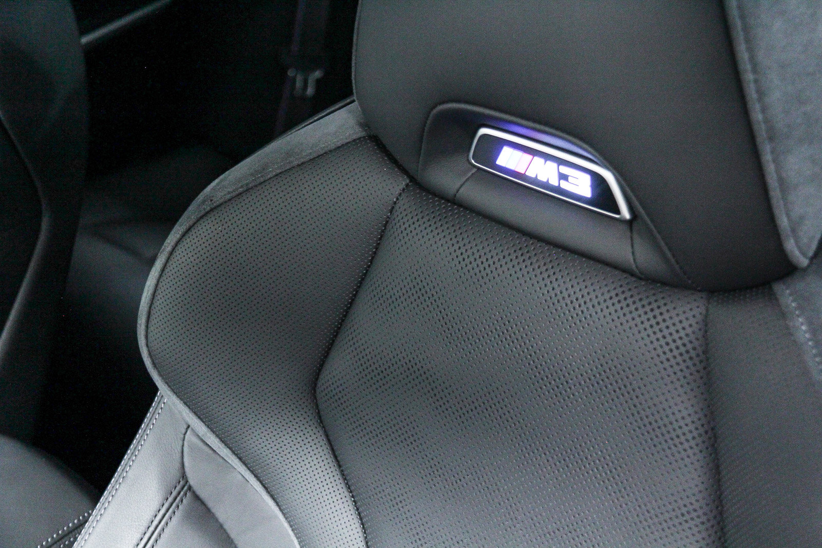 Used 2025 BMW M3 Competition w/ Executive Package image 24