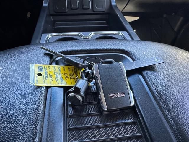 Used 2018 GMC Sierra 1500 SLT w/ Suspension Package, Off-Road image 31