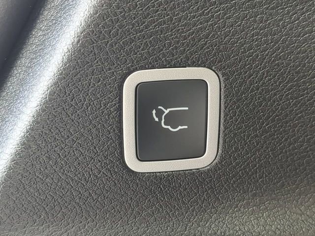 New 2026 Chrysler Voyager LX image 15